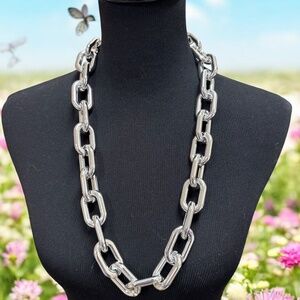 Chunky Chain Necklace-Silver